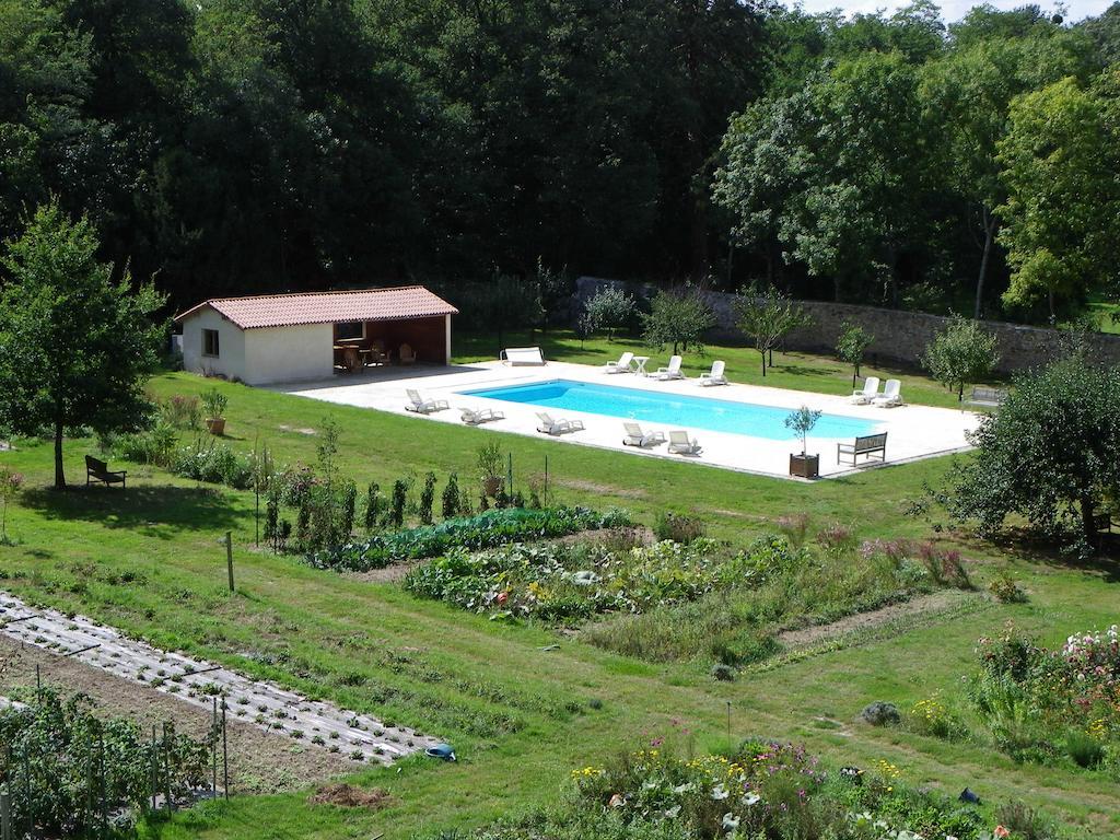 Bed and Breakfast Chateau De La Marronniere Aizenay Exterior foto